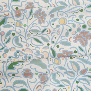 Barbara linen by Claire de Quénetain in pink, full repeat of a hand-painted floral design