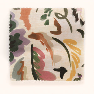 Bloomsbury Grande linen by Parker and Jules in cream and red, pattern sample of large painterly flowers
