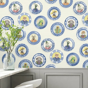 Fine China wallpaper by Brand McKenzie in blue and white, decorative china plates in a dining room