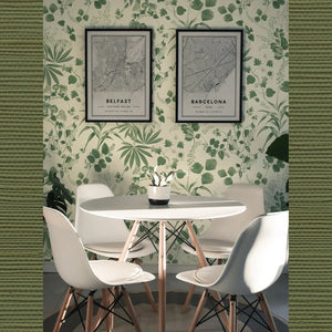 Treetop Green grasscloth grasscloth by Deus ex Gardenia in green, a woven grasscloth texture in a dining area