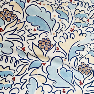 Leopolde linen by Claire de Quénetain in pink and blue, full repeat of a hand-painted floral design