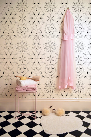Splash wallpaper by Dupenny in black and white, synchronised swimmers in a styled room setting