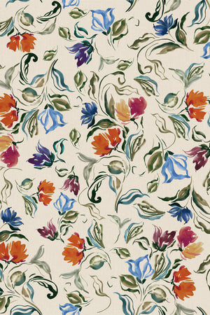 Freya wallpaper by Curate Space in off-white, full repeat of loose painterly flowers and leaves
