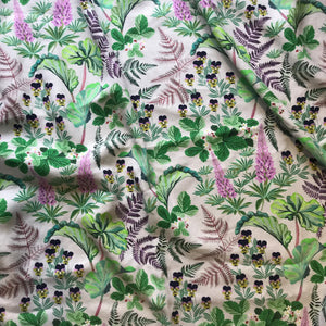 Strawberry Fields linen by Parker and Jules in green, full repeat of strawberries, ferns and pansies