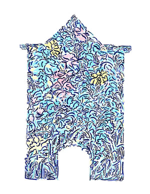 The Rosary Pavillion linen by Claire de Quénetain in pink and blue, full repeat of an arched floral panel