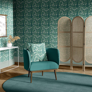 Calla Lily wallpaper by Annika Reed in green and white, calla lilies in a living room